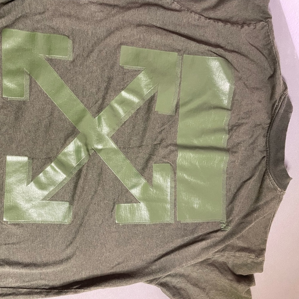 Off white bought of Farfetch. Size xs
